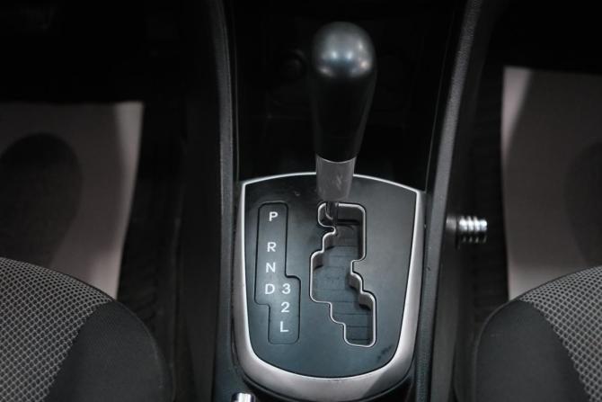 Hyundai Solaris I с пробегом 2013 года, цена 849 000 рублей, 260000 км, седан, Автокод Объявления