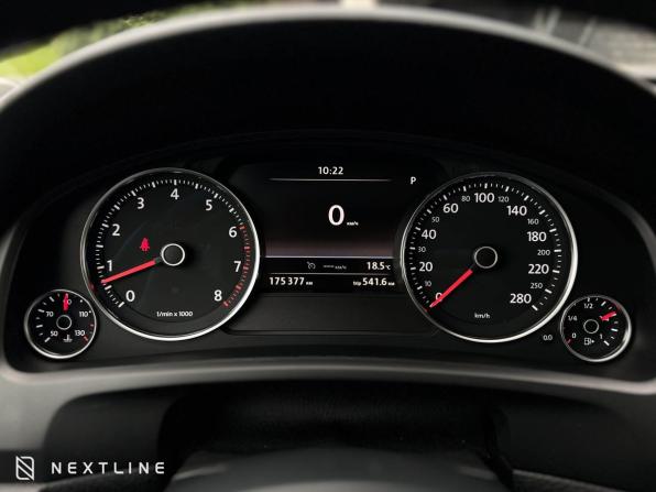 Volkswagen Touareg II с пробегом 2014 года, цена 2 190 000 рублей, 175000 км, внедорожник, Автокод Объявления
