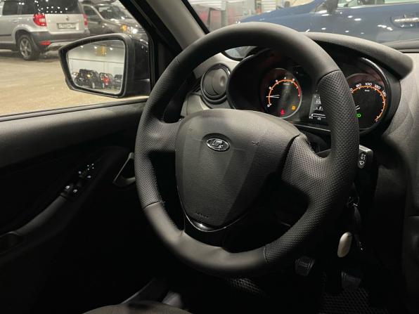 Lada (ВАЗ) Granta I Рестайлинг с пробегом 2023 года, цена 770 000 рублей, 65821 км, лифтбек, Автокод Объявления