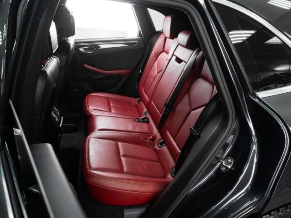 Porsche Macan I с пробегом 2017 года, цена 3 759 000 рублей, 78233 км, внедорожник, Автокод Объявления