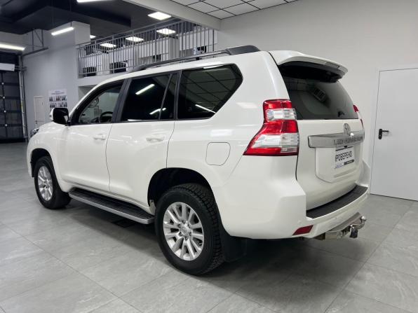 Toyota Land Cruiser Prado 150 Series Рестайлинг 1 с пробегом 2014 года, цена 3 780 000 рублей, 307833 км, внедорожник, Автокод Объявления