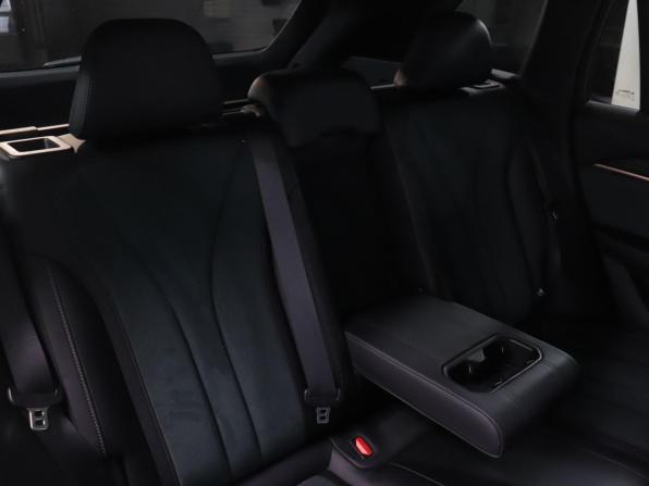 Geely Monjaro I с пробегом 2023 года, цена 3 000 000 рублей, 63995 км, внедорожник, Автокод Объявления