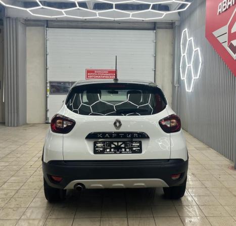 Renault Kaptur I Рестайлинг с пробегом 2021 года, цена 1 260 000 рублей, 51137 км, внедорожник, Автокод Объявления