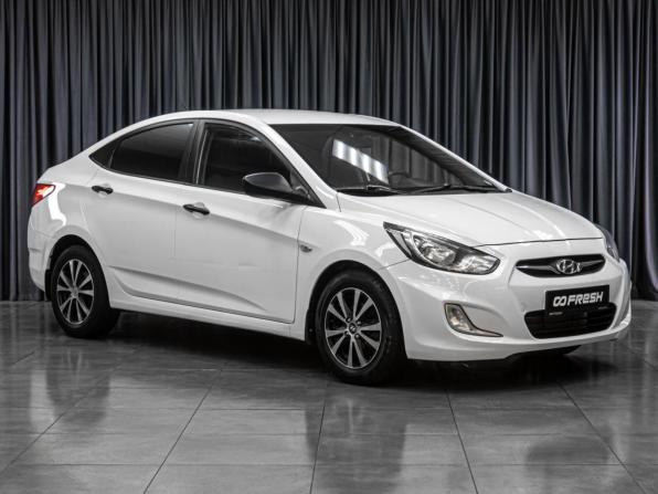 Hyundai Solaris I с пробегом 2011 года, цена 819 000 рублей, 122523 км, седан, Автокод Объявления