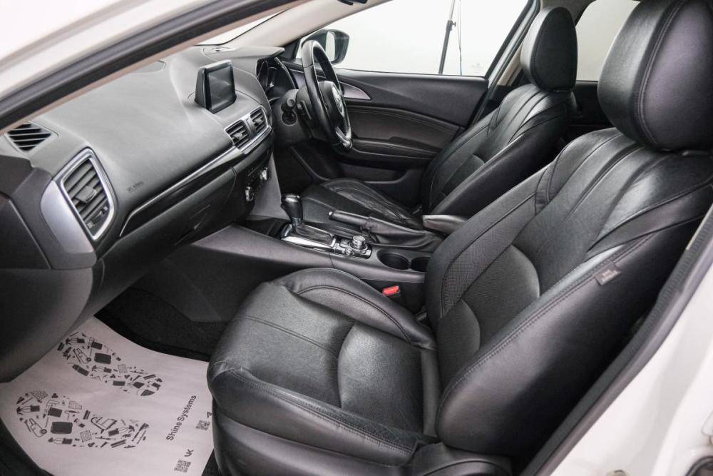 Mazda Axela III Рестайлинг Красноярск  - изображение 11