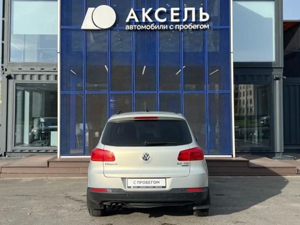 Volkswagen Tiguan I Рестайлинг с пробегом 2011 года, цена 1 265 000 рублей, 170000 км, внедорожник, Автокод Объявления