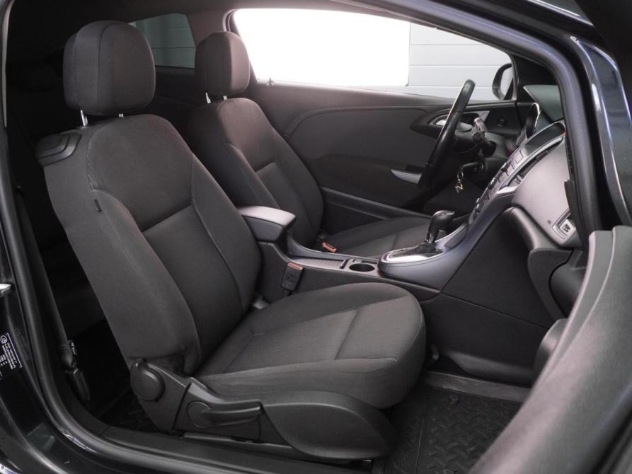 Opel Astra J Рестайлинг Воронеж  - изображение 8