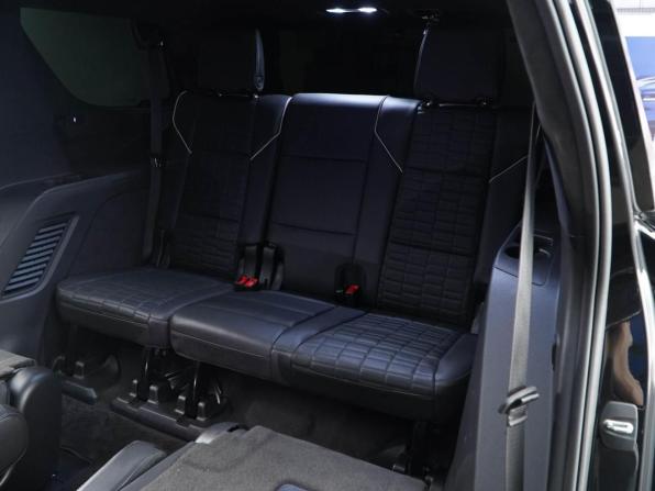 Cadillac Escalade V с пробегом 2023 года, цена 10 527 077 рублей, 42095 км, внедорожник, Автокод Объявления