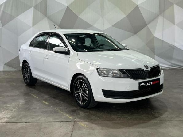 Skoda Rapid I Рестайлинг с пробегом 2019 года, цена 1 240 000 рублей, 152546 км, лифтбек, Автокод Объявления