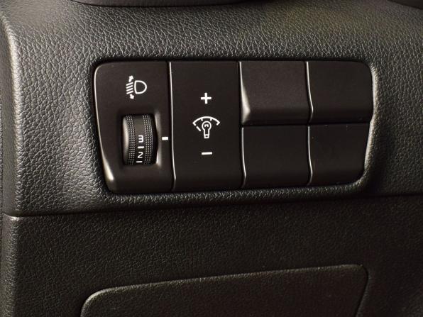 Kia Sportage IV Рестайлинг с пробегом 2021 года, цена 2 549 999 рублей, 84175 км, внедорожник, Автокод Объявления