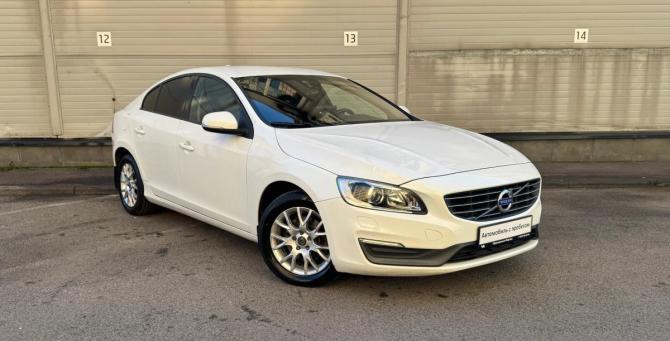 Volvo S60 II Рестайлинг с пробегом 2015 года, цена 979 000 рублей, 168127 км, седан, Автокод Объявления
