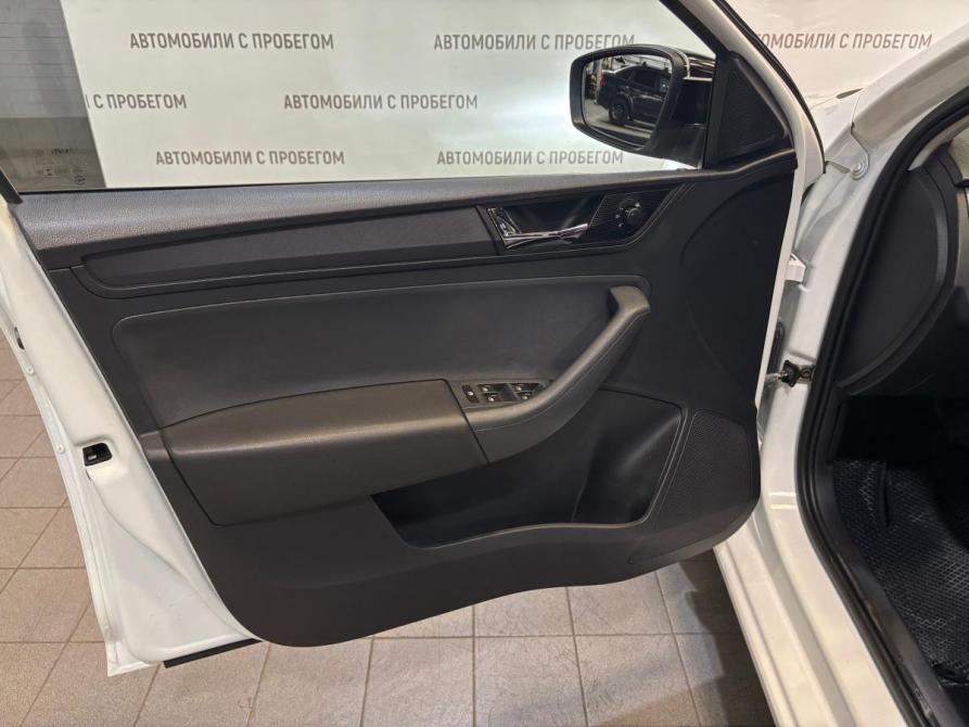 Skoda Rapid I Рестайлинг Санкт-Петербург  - изображение 14