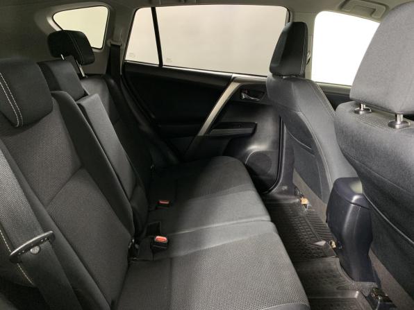 Toyota RAV4 IV (XA40) Рестайлинг с пробегом 2018 года, цена 2 180 000 рублей, 109366 км, внедорожник, Автокод Объявления