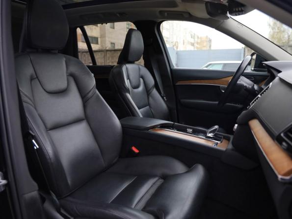 Volvo XC90 II Рестайлинг 1 с пробегом 2021 года, цена 5 449 000 рублей, 63066 км, внедорожник, Автокод Объявления
