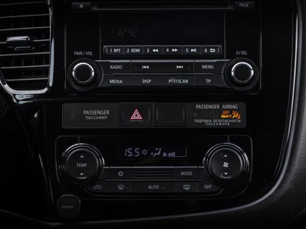 Mitsubishi Outlander III Рестайлинг 3 с пробегом 2018 года, цена 1 940 000 рублей, 109188 км, внедорожник, Автокод Объявления
