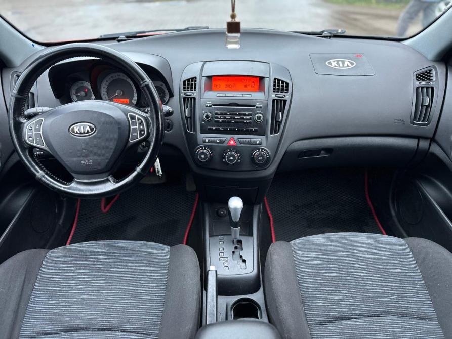 Kia Ceed I Великий Новгород  - изображение 9