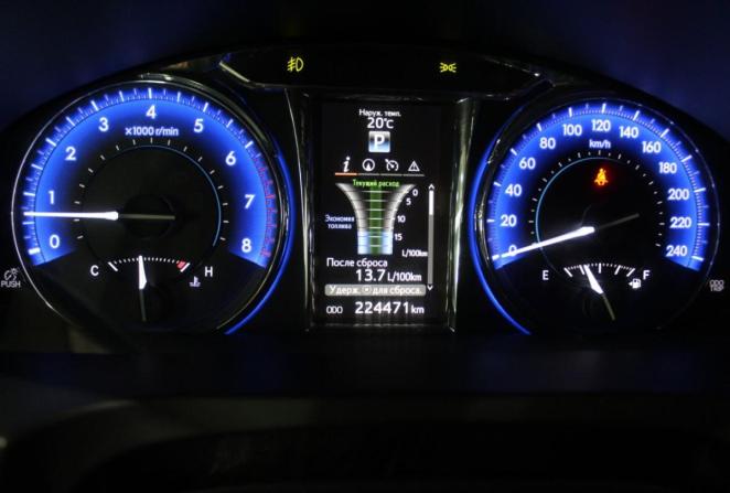 Toyota Camry VII (XV50) Рестайлинг с пробегом 2016 года, цена 1 990 000 рублей, 224471 км, седан, Автокод Объявления