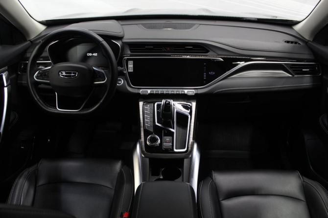 Geely Atlas Pro с пробегом 2024 года, цена 2 289 000 рублей, 44734 км, внедорожник, Автокод Объявления