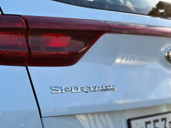 Kia Sportage IV Рестайлинг с пробегом 2021 года, цена 2 285 000 рублей, 55886 км, внедорожник, Автокод Объявления
