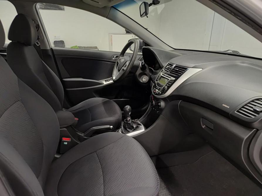 Hyundai Solaris I Чебоксары  - изображение 13