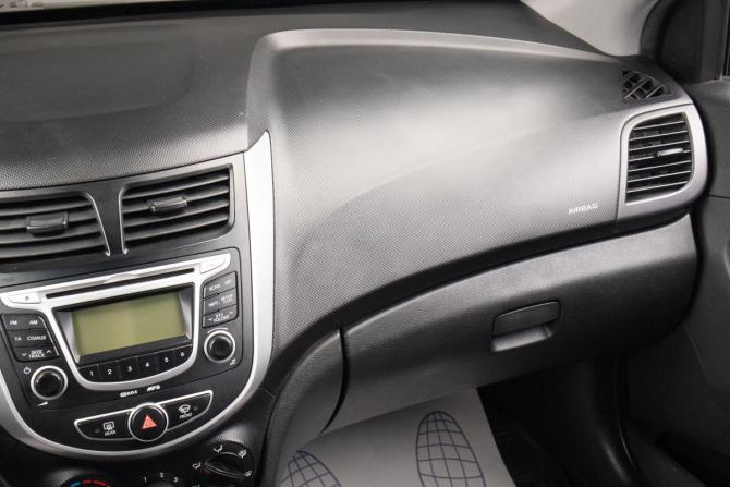 Hyundai Solaris I с пробегом 2011 года, цена 789 000 рублей, 216353 км, седан, Автокод Объявления