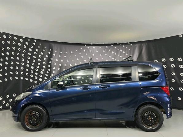 Honda Freed I с пробегом 2009 года, цена 851 000 рублей, 182339 км, компактвэн, Автокод Объявления