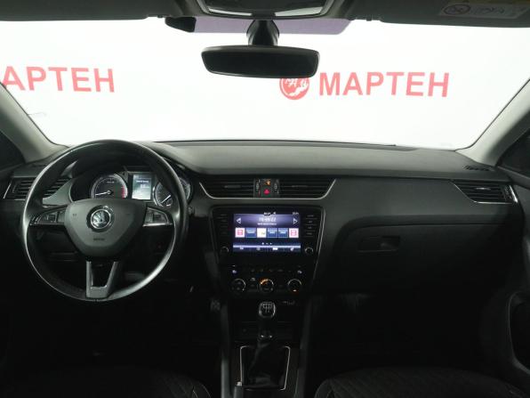 Skoda Octavia III (A7) Рестайлинг с пробегом 2018 года, цена 1 745 000 рублей, 87263 км, лифтбек, Автокод Объявления