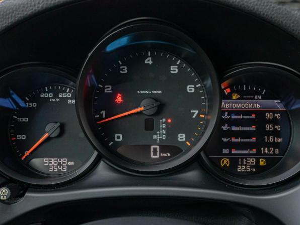 Porsche Macan I с пробегом 2018 года, цена 3 299 000 рублей, 93649 км, внедорожник, Автокод Объявления