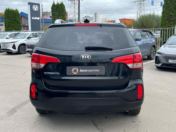 Kia Sorento II Рестайлинг с пробегом 2017 года, цена 1 730 000 рублей, 203315 км, внедорожник, Автокод Объявления