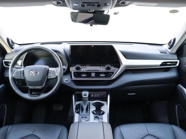 Toyota Highlander IV (XU70) с пробегом 2024 года, цена 4 999 000 рублей, 49754 км, внедорожник, Автокод Объявления