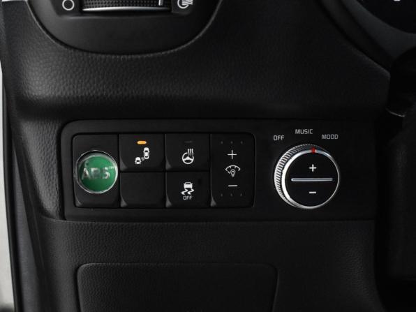 Kia Soul II Рестайлинг с пробегом 2017 года, цена 1 650 000 рублей, 157130 км, хэтчбек, Автокод Объявления