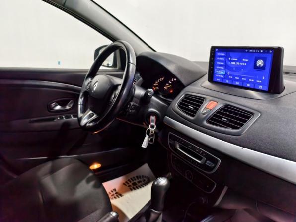Renault Fluence I с пробегом 2011 года, цена 695 000 рублей, 170427 км, седан, Автокод Объявления