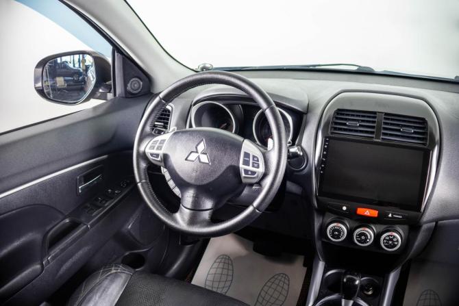 Mitsubishi ASX I с пробегом 2010 года, цена 969 000 рублей, 200845 км, внедорожник, Автокод Объявления