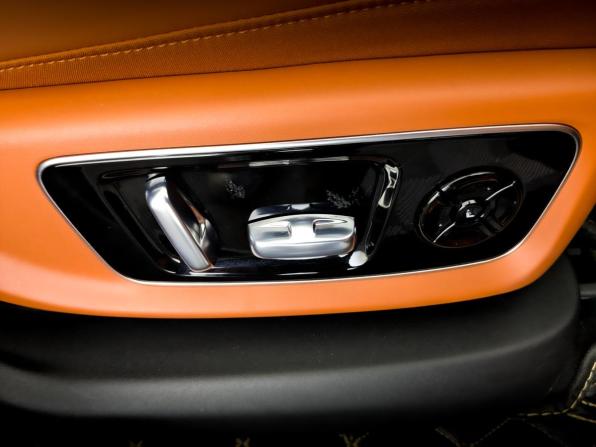 Li Auto (Lixiang) L9 I с пробегом 2023 года, цена 6 900 000 рублей, 21556 км, внедорожник, Автокод Объявления