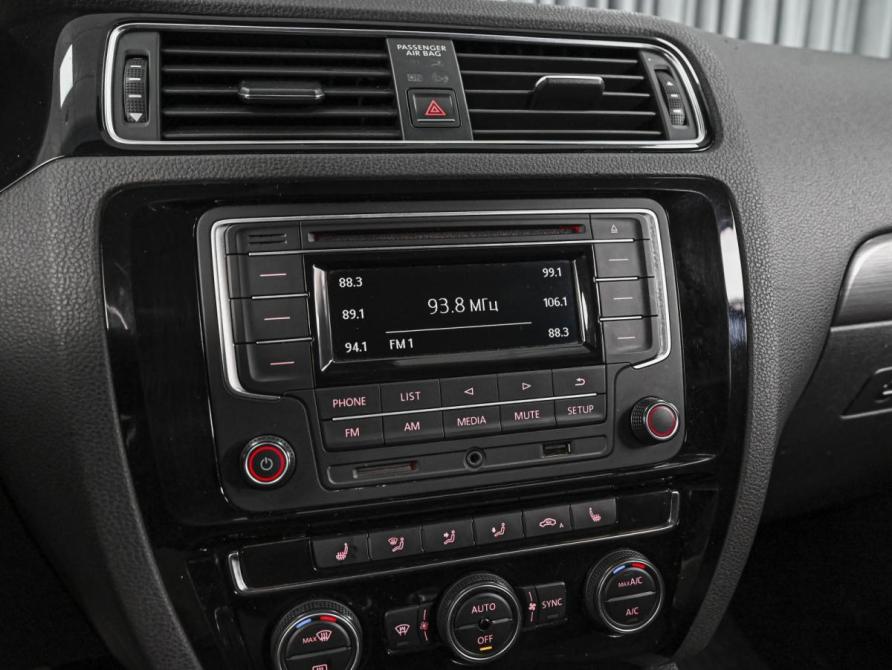 Volkswagen Jetta VI Рестайлинг Ставрополь  - изображение 13