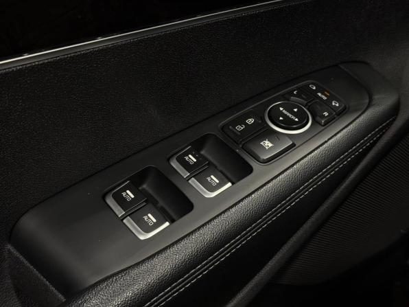 Kia Sorento III Prime с пробегом 2016 года, цена 2 500 000 рублей, 117058 км, внедорожник, Автокод Объявления