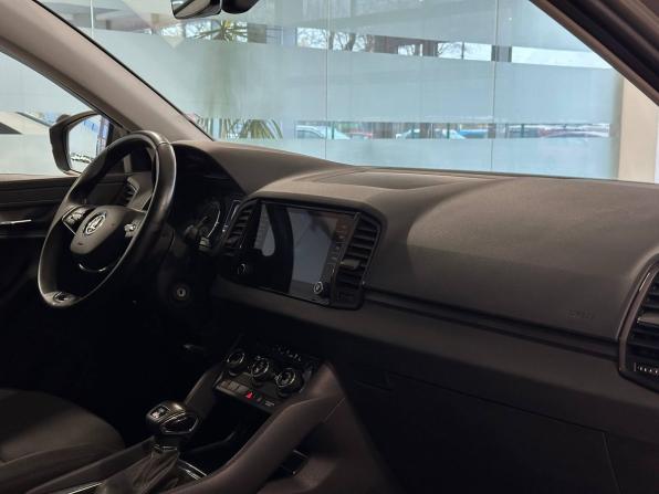 Skoda Karoq I с пробегом 2021 года, цена 2 277 000 рублей, 106543 км, внедорожник, Автокод Объявления