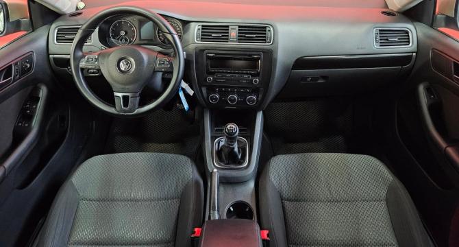 Volkswagen Jetta VI с пробегом 2012 года, цена 899 000 рублей, 186000 км, седан, Автокод Объявления