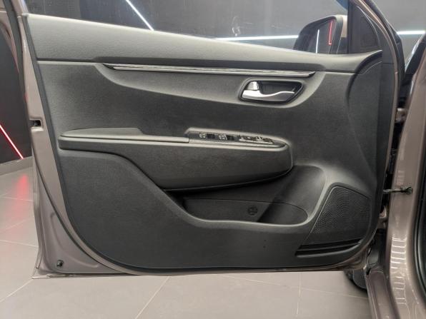 Kia Rio IV с пробегом 2017 года, цена 1 280 000 рублей, 134861 км, седан, Автокод Объявления