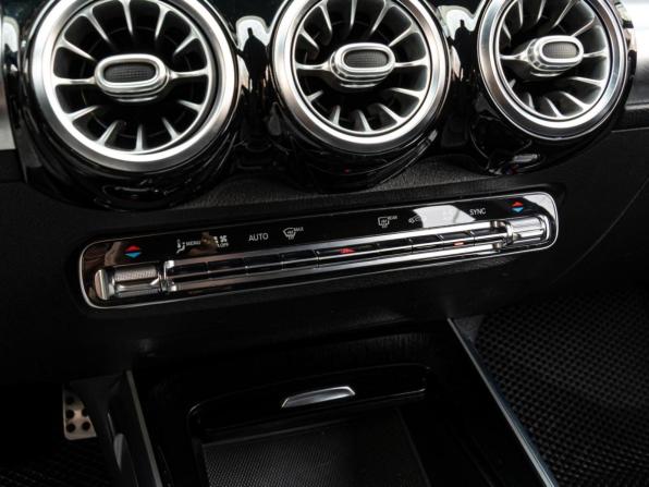 Mercedes-Benz GLB I (X247) с пробегом 2020 года, цена 3 290 000 рублей, 153403 км, внедорожник, Автокод Объявления