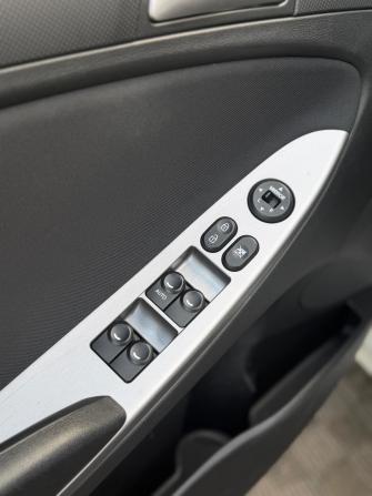 Hyundai Solaris I Рестайлинг с пробегом 2014 года, цена 1 079 000 рублей, 56983 км, седан, Автокод Объявления