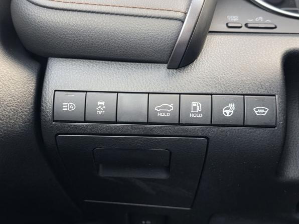Toyota Camry VIII (XV70) с пробегом 2019 года, цена 2 850 000 рублей, 119430 км, седан, Автокод Объявления