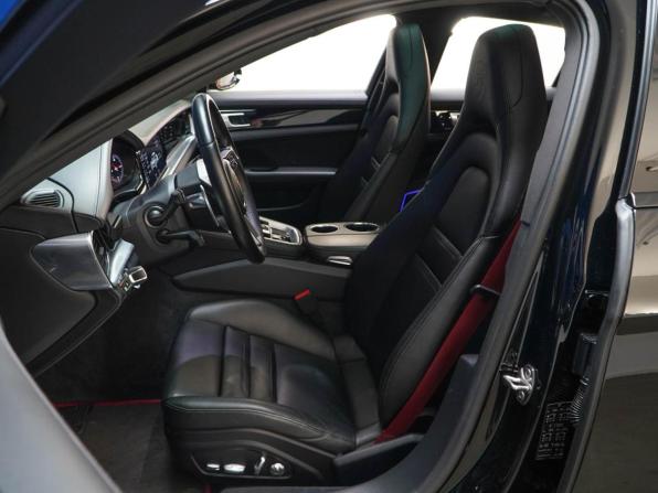 Porsche Panamera II с пробегом 2019 года, цена 6 777 077 рублей, 102738 км, лифтбек, Автокод Объявления
