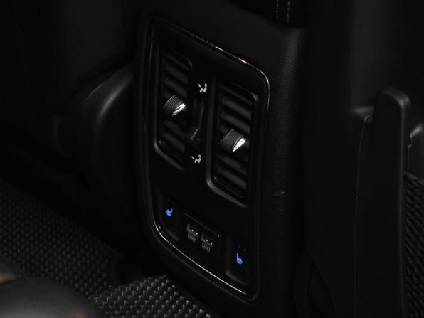 Jeep Grand Cherokee IV (WK2) Рестайлинг с пробегом 2013 года, цена 2 170 000 рублей, 186000 км, внедорожник, Автокод Объявления