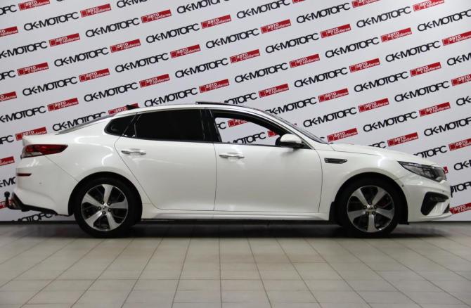 Kia Optima IV Рестайлинг с пробегом 2020 года, цена 1 695 950 рублей, 197064 км, седан, Автокод Объявления