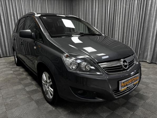 Opel Zafira B Рестайлинг с пробегом 2012 года, цена 950 000 рублей, 139946 км, компактвэн, Автокод Объявления