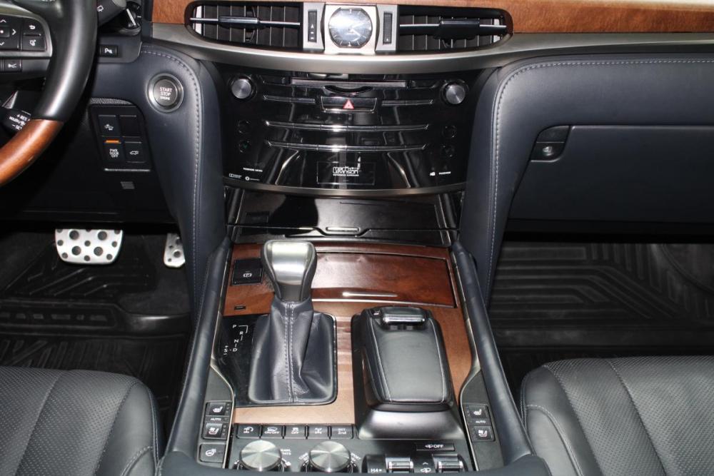 Lexus LX III Рестайлинг 2 Владивосток  - изображение 17