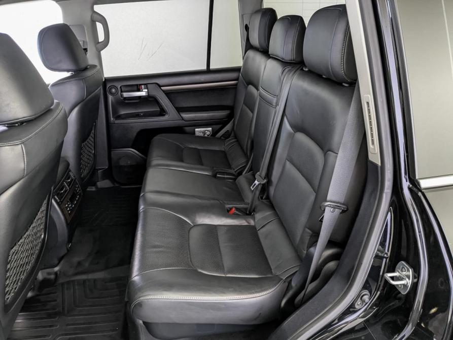 Toyota Land Cruiser 200 Series Рестайлинг 2 Москва  - изображение 18