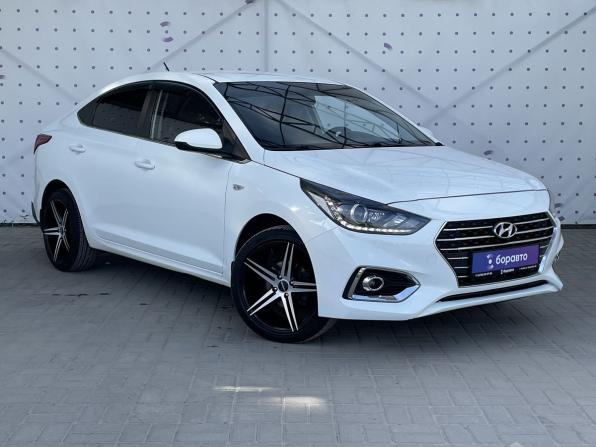 Hyundai Solaris II с пробегом 2017 года, цена 1 130 000 рублей, 186805 км, седан, Автокод Объявления