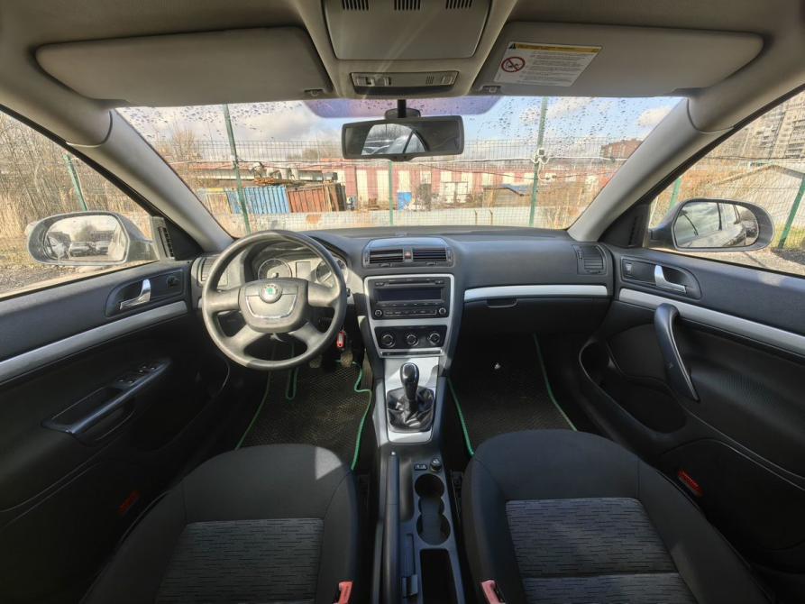 Skoda Octavia II (A5) Рестайлинг Санкт-Петербург  - изображение 10